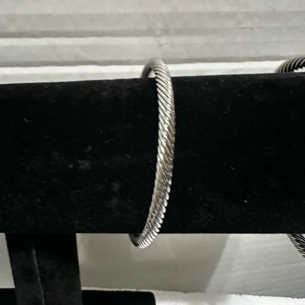Silver Cable Flex Heart Station Bracelet - Women Jewelry